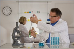 an image of a Pharmacologist for our FAQ about what a pharmacologist does